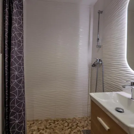 Le Tourterellois Apartment *