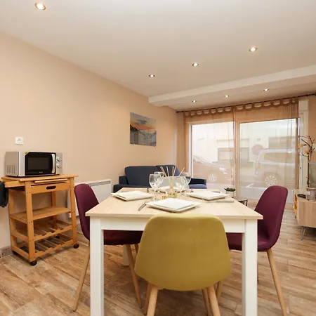 Le Tourterellois Apartment